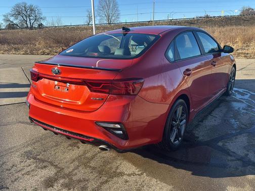 2021 Kia Forte GT-Line