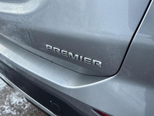 2023 Chevrolet Equinox Premier