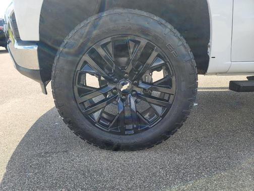 Summit White 2019 Chevrolet Silverado 1500 LTZ