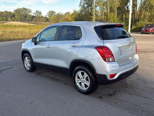 2022 Chevrolet Trax LS
