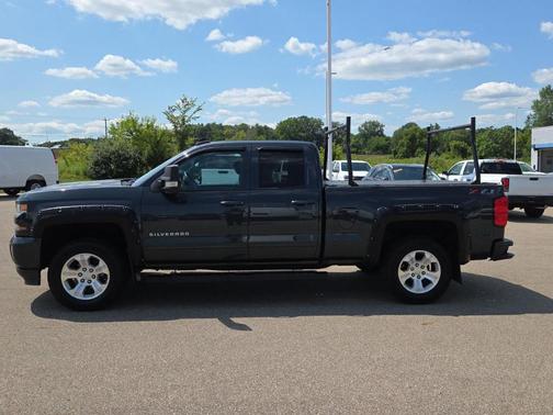 Graphite Metallic 2019 Chevrolet Silverado 1500 LD LT