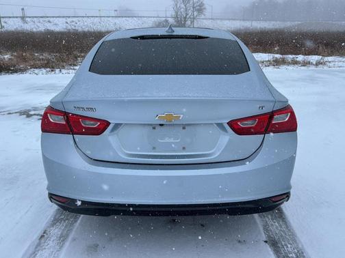 2017 Chevrolet Malibu 1LT
