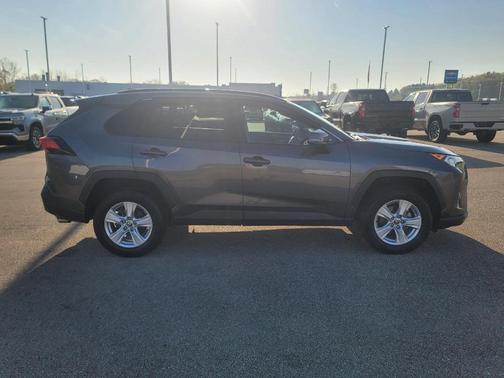 Magnetic Gray Metallic 2021 Toyota RAV4 XLE