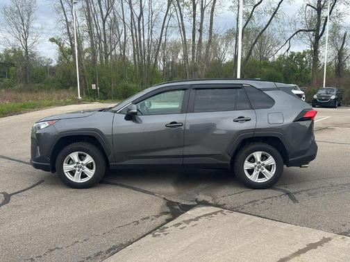 Magnetic Gray Metallic 2021 Toyota RAV4 XLE