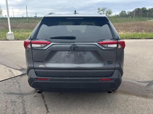 Magnetic Gray Metallic 2021 Toyota RAV4 XLE