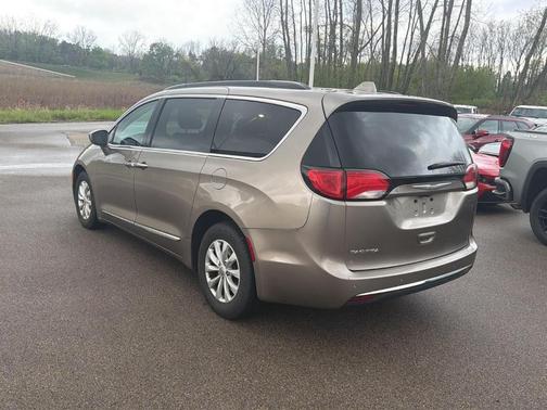 Molten Silver 2017 Chrysler Pacifica Touring-L
