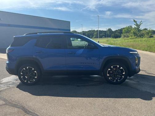 Reef Blue Metallic 2025 Chevrolet Equinox RS