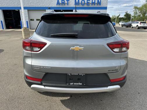 Sterling Gray Metallic 2025 Chevrolet Trailblazer LT