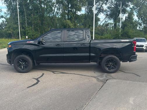 Black 2020 Chevrolet Silverado 1500 Custom Trail Boss