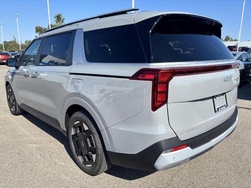 Ceramic Silver 2026 Kia Carnival EX