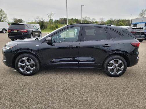 Agate Black Metallic 2023 Ford Escape ST-Line
