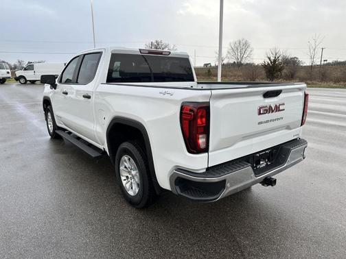 2023 GMC Sierra 1500 Pro