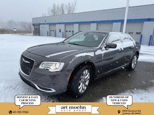 2022 Chrysler 300 Touring