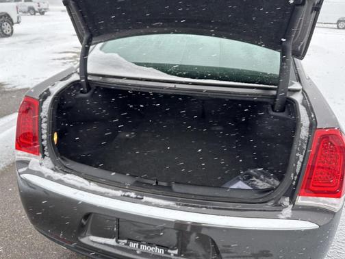 2022 Chrysler 300 Touring