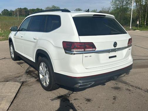 Pure White 2023 Volkswagen Atlas 3.6L SE w/Technology