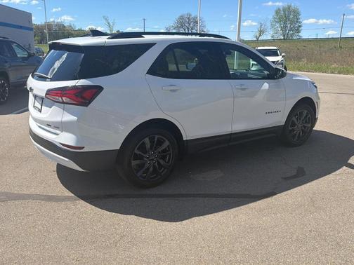 Summit White 2024 Chevrolet Equinox RS