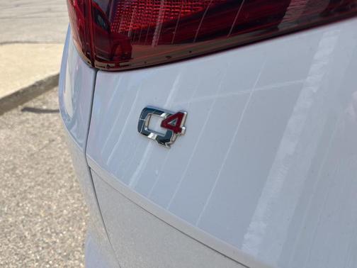2019 Alfa Romeo Stelvio Base