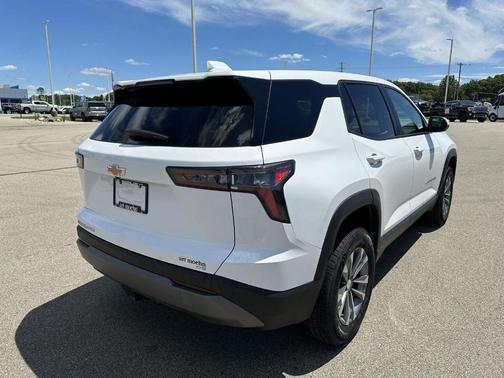 Summit White 2025 Chevrolet Equinox LT