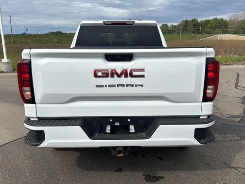 Summit White 2024 GMC Sierra 1500 Pro