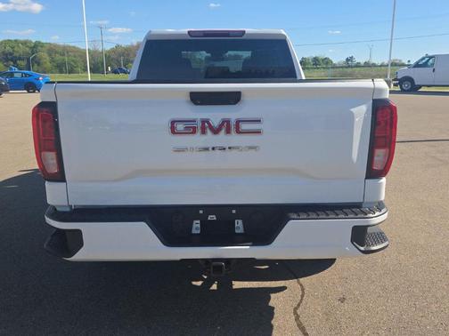 Summit White 2024 GMC Sierra 1500 Pro