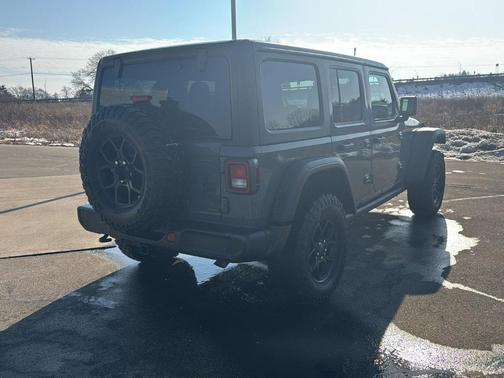 2025 Jeep Wrangler 4xe Sport