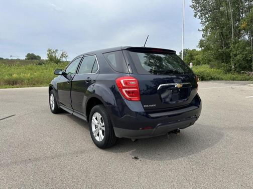 Blue Velvet Metallic 2017 Chevrolet Equinox LS
