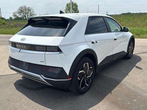 Atlas 2024 Hyundai IONIQ 5 SE