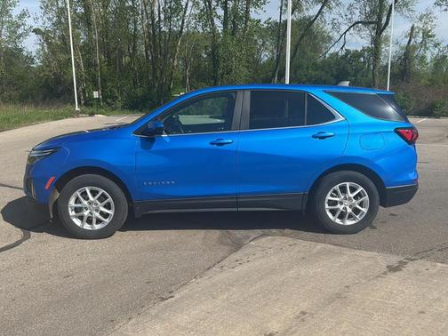 Rip Tide Blue 2024 Chevrolet Equinox LT
