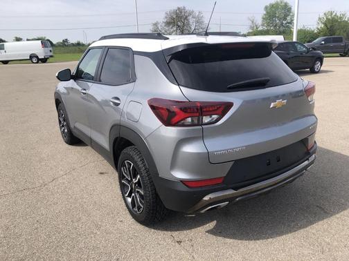 Sterling Gray Metallic 2023 Chevrolet Trailblazer ACTIV