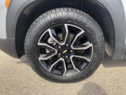 Sterling Gray Metallic 2023 Chevrolet Trailblazer ACTIV