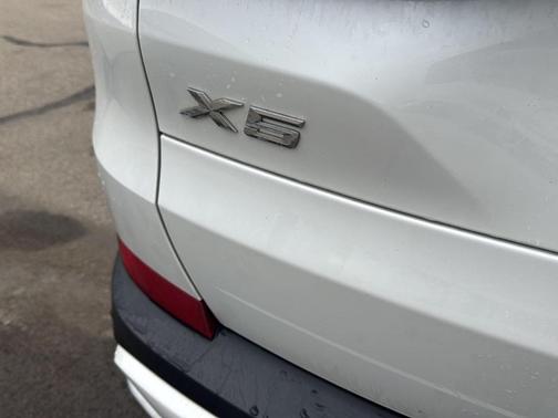 2023 BMW X5 PHEV xDrive45e