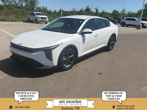 Snow White Pearl 2025 Kia K4