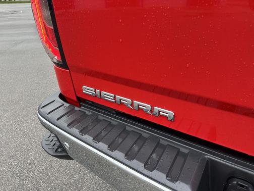 Cardinal Red 2018 GMC Sierra 1500 SLT