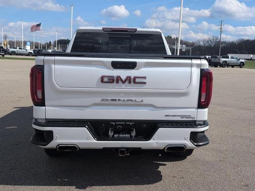 White Frost Tri-Coat 2021 GMC Sierra 1500 Denali