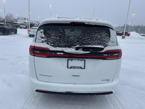 2021 Chrysler Pacifica Hybrid Touring L