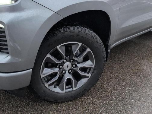 Sterling Gray Metallic 2023 Chevrolet Silverado 1500 RST