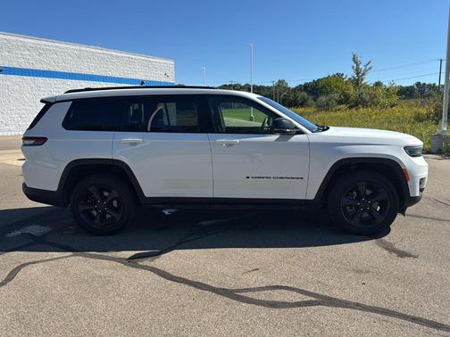 Bright White 2024 Jeep Grand Cherokee L Limited