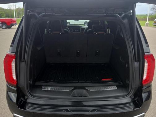 Onyx Black 2023 GMC Yukon XL Denali Ultimate