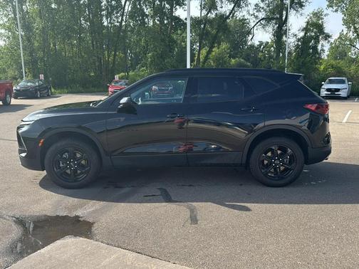 Black 2023 Chevrolet Blazer 2LT