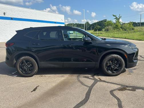 Black 2023 Chevrolet Blazer 2LT