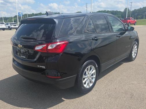 Mosaic Black Metallic 2019 Chevrolet Equinox LS