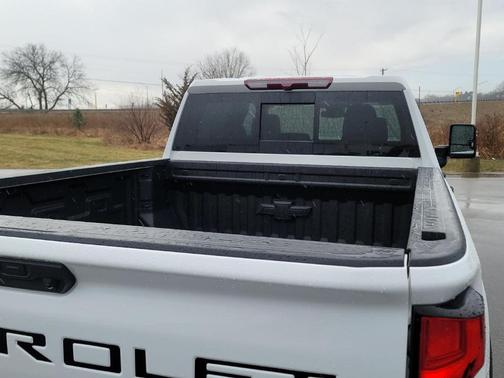 2025 Chevrolet Silverado 2500 ZR2