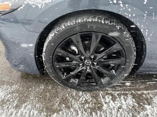 2025 Mazda Mazda3 2.5 S Carbon Edition