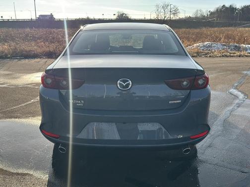 2025 Mazda Mazda3 2.5 S Carbon Edition