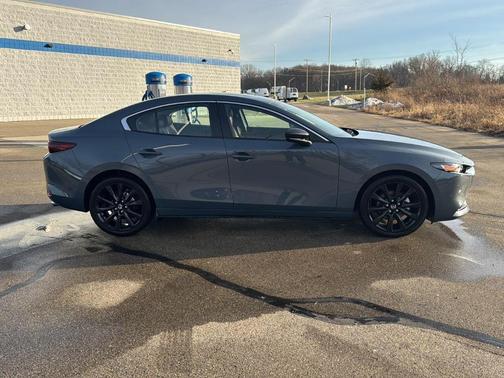 2025 Mazda Mazda3 2.5 S Carbon Edition