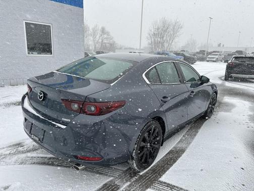 2025 Mazda Mazda3 2.5 S Carbon Edition