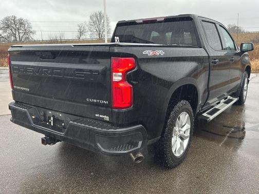 2019 Chevrolet Silverado 1500 Custom