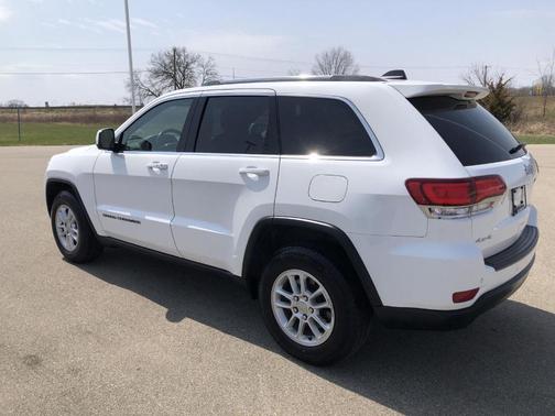 2020 Jeep Grand Cherokee Laredo E