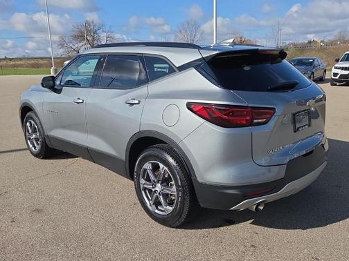 Sterling Gray Metallic 2023 Chevrolet Blazer 2LT