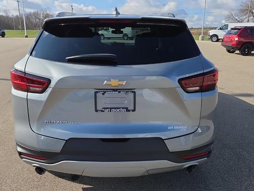 Sterling Gray Metallic 2023 Chevrolet Blazer 2LT
